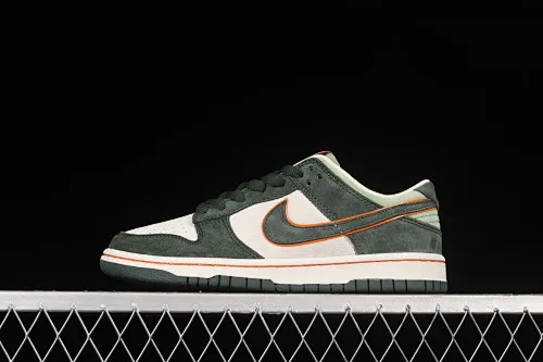 All Categories Nk SB Dunk Series Nk SB Dunk Low Low-top sneakers Pure original version Otomo Katsuhiro x NK SB Dunk Low "Steamboy OST" Otomo Katsuhiro co-branded SB low-top sports and leisure sneakers LF0039-007